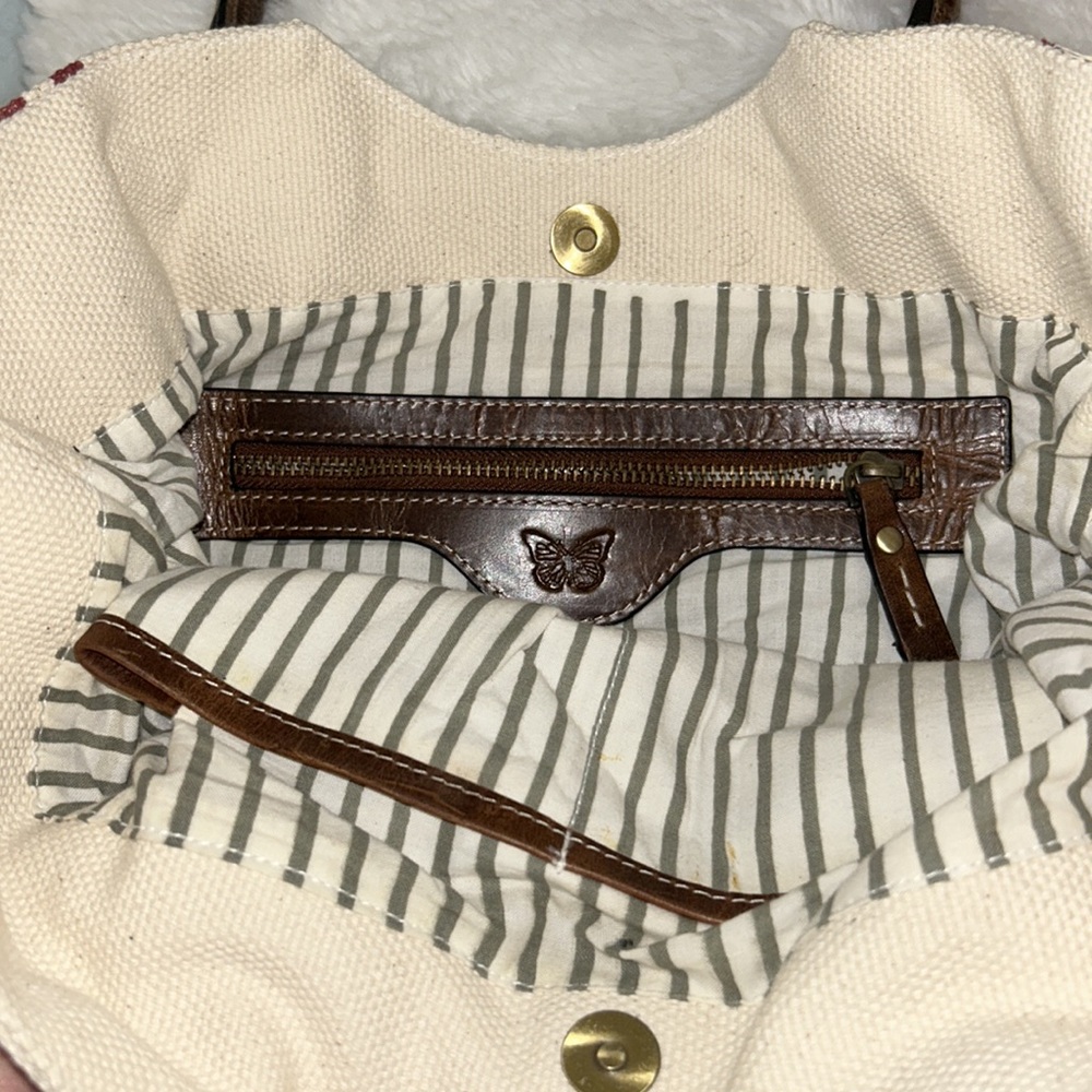 Canvas Handbag - Picture 7 of 9
